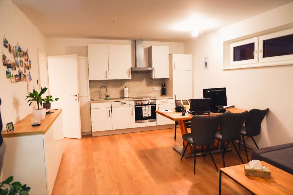 St. Pölten: helle 2 Zimmer Wohnung mit 18 m² Terrasse und 25 m² Garten, Schlossbergstraße 13